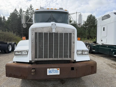 Used 1999 KENWORTH T800 TRUCK TRACTOR Conventional trucks Michigan US | Miedema Asset Management Group #1709409
