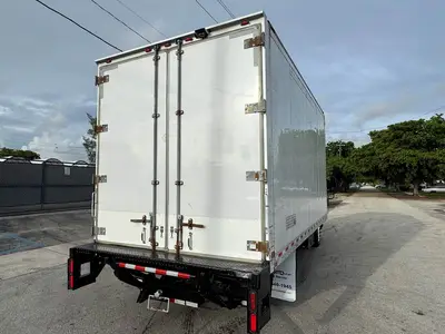 Used 2019 ISUZU NPR XD Reefer Trucks Florida US | Truck and Van Outlet #1509164