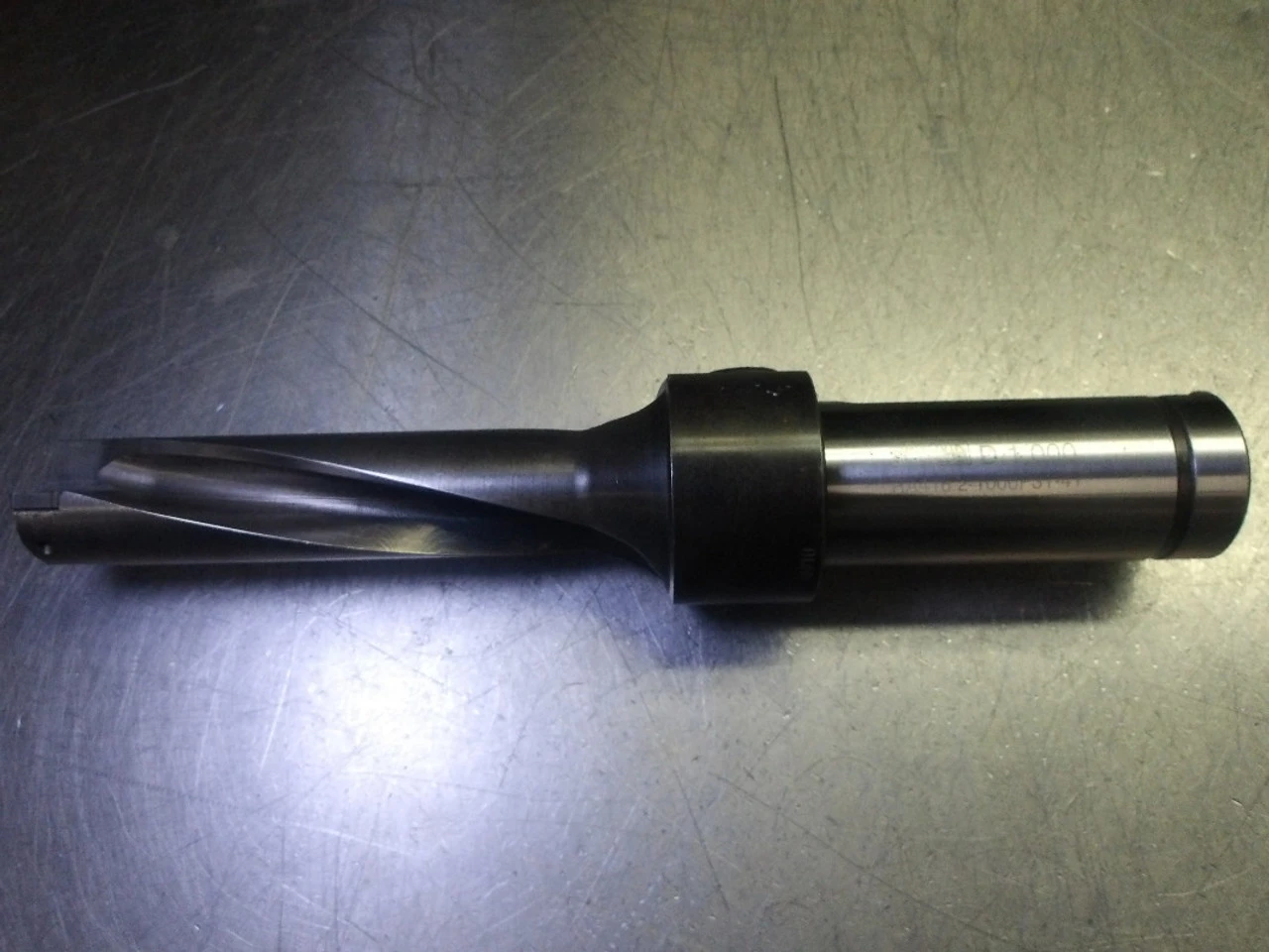 Sandvik 1" Coolant Thru Indexable Drill 1.250" Shank RA416.2-1000P31-41 (LOC2353A)