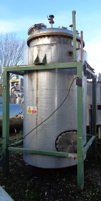 3000 L S/S  JKTD Reactor  Enclosed