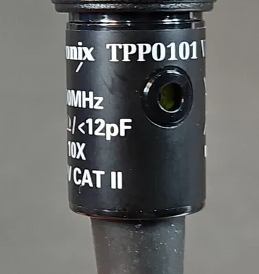 Tektronix TPP0101 Voltage Probe 100 MHz. 5E-17