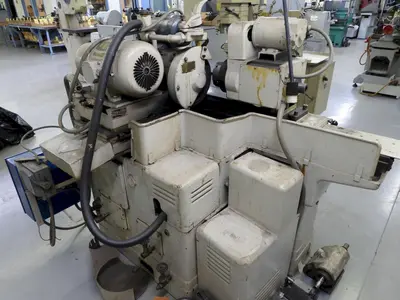 10" X 24" CINCINNATI MODEL 10X24 UNIVERSAL CYLINDRICAL GRINDER: YOBRO #24256