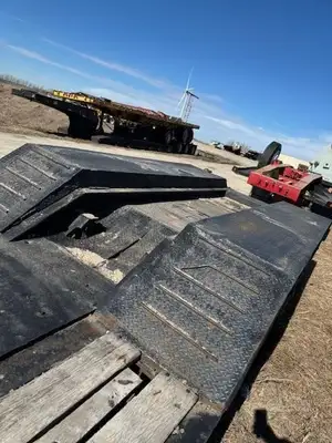Used 2005 EAGER BEAVER _UNKNOWN_ Lowboy Trailers Iowa US | Kading Ag #1501517