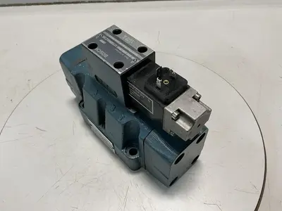 USED BOSCH 0 810 090 173
