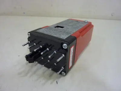 USED RED LION CONTROLS PRA1-1011