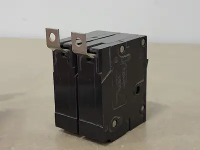 USED EATON CUTLER-HAMMER BAB2060