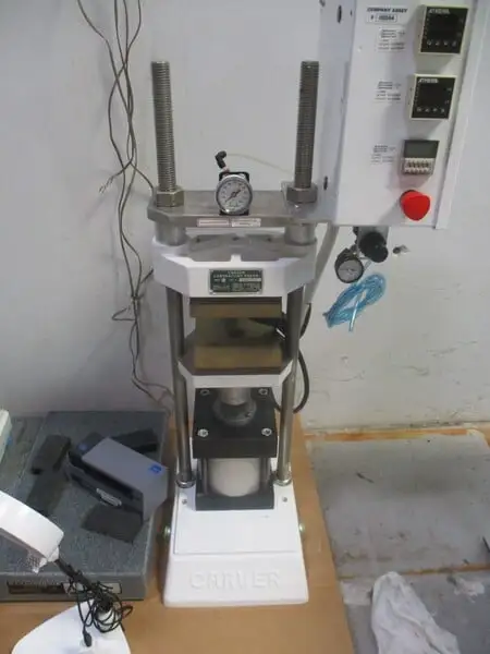 Used CARVER C Molding Presses California US | TNT Industrial #1321841
