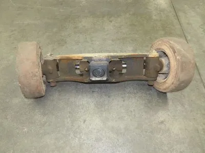 Hyster E30Z Forklift Dual-Wheel Steer Axle Assembly
