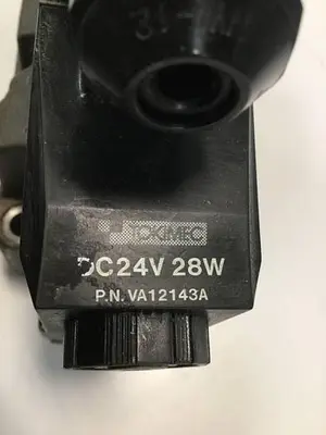 USED TOKIMEC VICKERS DG3V-7-3C-E-T-10-JA8-SM15-7