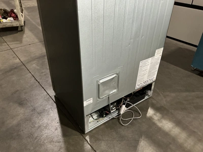 Used FRIGIDAIRE FRSG2115AV Refrigerators Michigan US | Miedema Asset Management Group #1342208