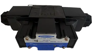 NEW INTERNATIONAL FLUID POWER DG03-6C-110V/60HZAC90WB CONTROL VALVE