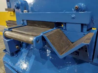 50 TON PIRANHA MODEL #P50 HYDRAULIC IRONWORKER: STOCK #23214