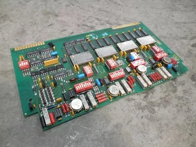 Allen Bradley 636039 Interface Control Board Rev. 5 Used