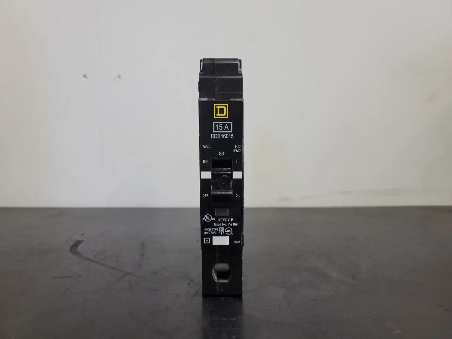 Used SQUARE D EDB16015 Switchgears British Columbia CA | Lenmark #243131