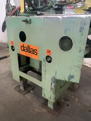 USED DALLAS D200