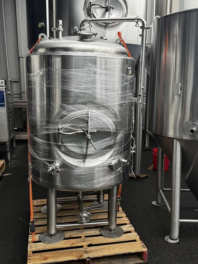 USED 2016 PREMIER STAINLESS 7BBT