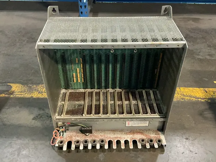 Used RELIANCE ELECTRIC 57C332A PLC Chassis Ohio US | HGR 24 #1335339