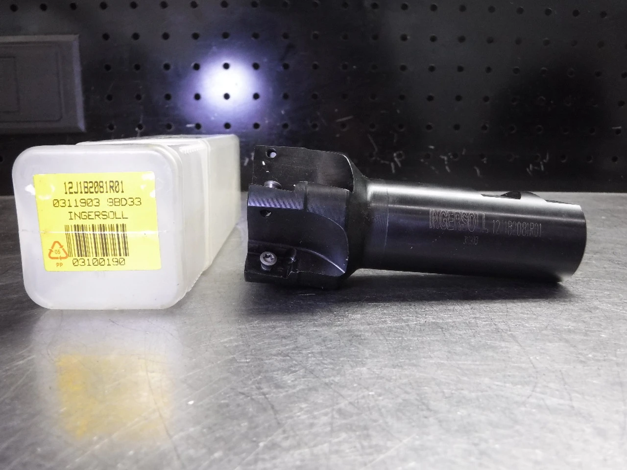 Ingersoll 2" Indexable Endmill 1.25" Shank 12J1B2081R01 (LOC1752)