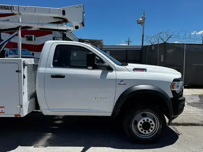 Used 2020 RAM 5500 Bucket (boom) trucks Florida US | Truck and Van Outlet #1509213