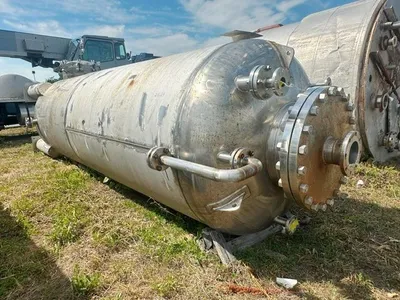USED 2001 STEEL-PRO INC. 2,000 Gallon
