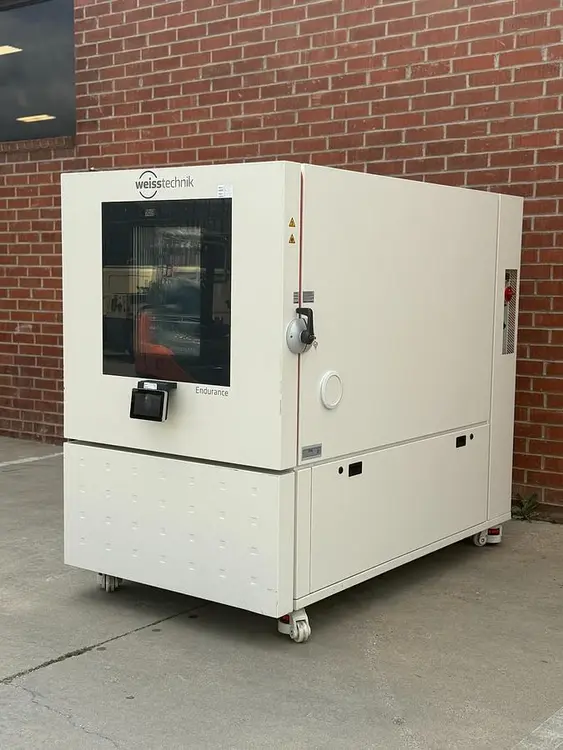 Used WEISS TECHNIK ENDURANCE ENDH1500  70 ENVIRONMENTAL CHAMBER 180C TO MIMNUS 70C HUMIDITY MFG 2018 Artificial Climate Chambers California US | Equipment Lab #1232159