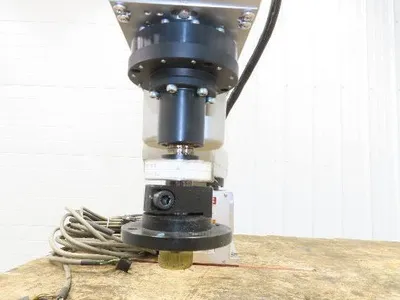 Yamaha YK500XG High Speed Robot Arm With Cables (No Controller)