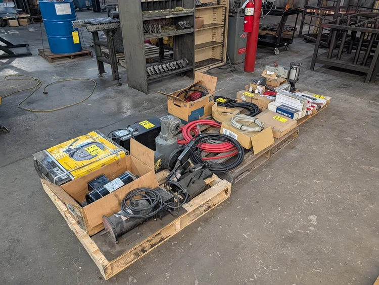 Used _UNKNOWN_ _UNKNOWN_ Bulk Merchandise / Pallets Texas US | IRS Auction #1320619