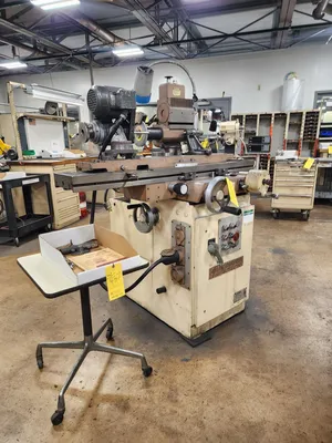 Used 1978 Cincinnati-Milacron #2MT, 1978, TILT WHEEL, RADIUS ATT., TAILSTOCKS, Tool & Cutter Grinders New Jersey US | Machinery Values #302749