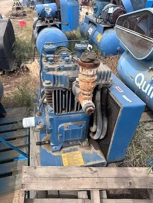 USED QUINCY 370