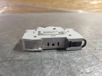 NEW ALLEN-BRADLEY 1492-FB1C30
