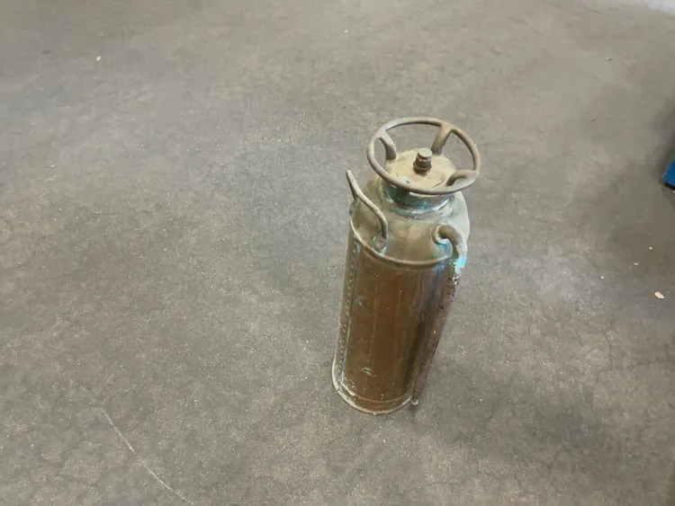Used _UNKNOWN_ _UNKNOWN_ Fire Extinguishers Michigan US | Miedema Asset Management Group #1321939