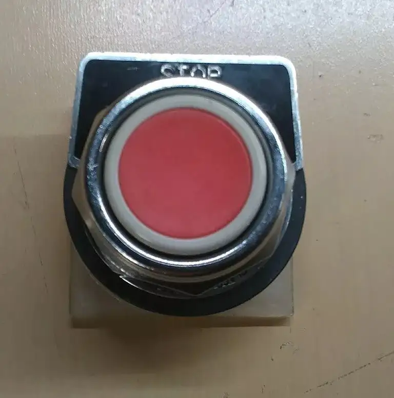 SQUARE D STOP PUSHBUTTON 9001, 31052-001 (RED) 5B