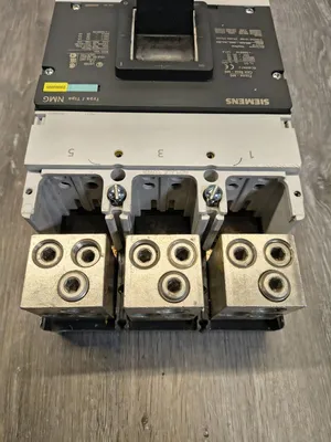 SIEMENS NMX3A800 Circuit Breakers | ESS Industrial Equipment Sales (12)