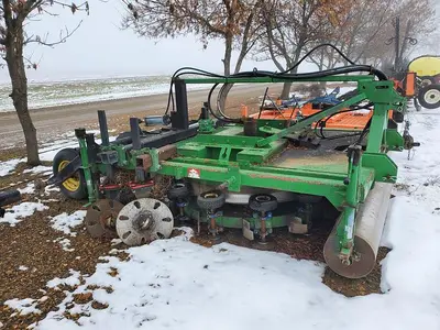USED AMAC 80"