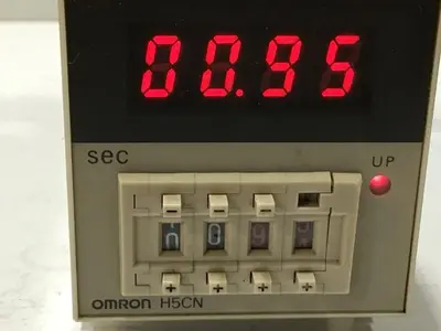 USED OMRON H5CN-XAN