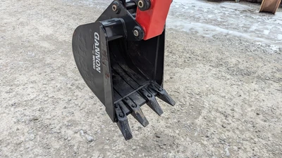 USED 2019 MASSEY FERGUSON 1750M
