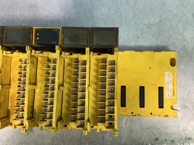 Used 1995 FANUC A03B0807C001 PLC Chassis Ohio US | HGR 24 #1345459