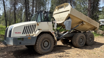 USED 2015 Terex TA300