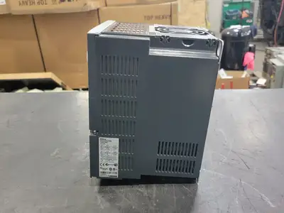 USED SCHNEIDER ELECTRIC ATV312HU75S6