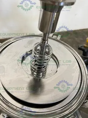 USED CUNO 8ZPB STAINLESS STEEL LENTICULAR FILTER HOUSING 150 PSI @ 300 °F