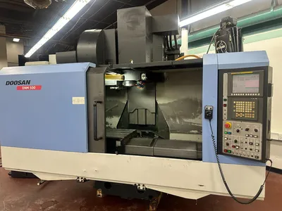 2008 DOOSAN DNM 500 Vertical Machining Centers | Midstate Machinery (2)