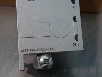 NEW SIEMENS 6ES71944DA000AA0