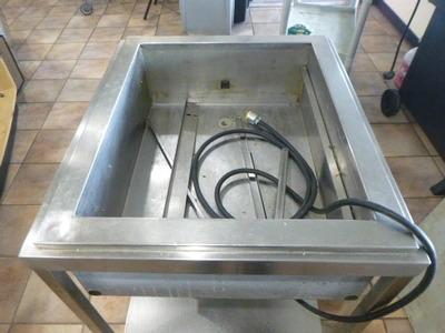 Portable Cold Table on Casters