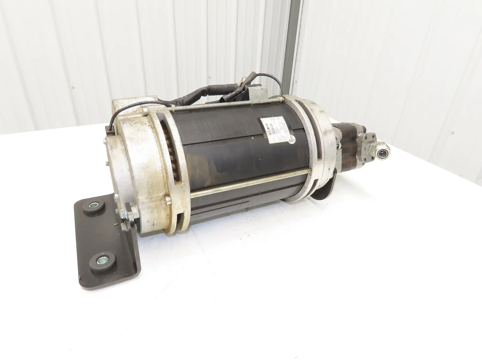 Hyster 8813389 Forklift Hydraulic Motor 48V & Pump 8811653 Removed From E80XN