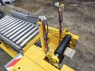 8.5" Wide Wayne Lab Sheet Roll Stack