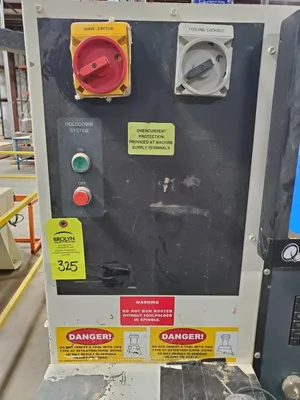 2004 THERMWOOD CS 40 CNC ROUTER | CNC EXCHANGE (8)