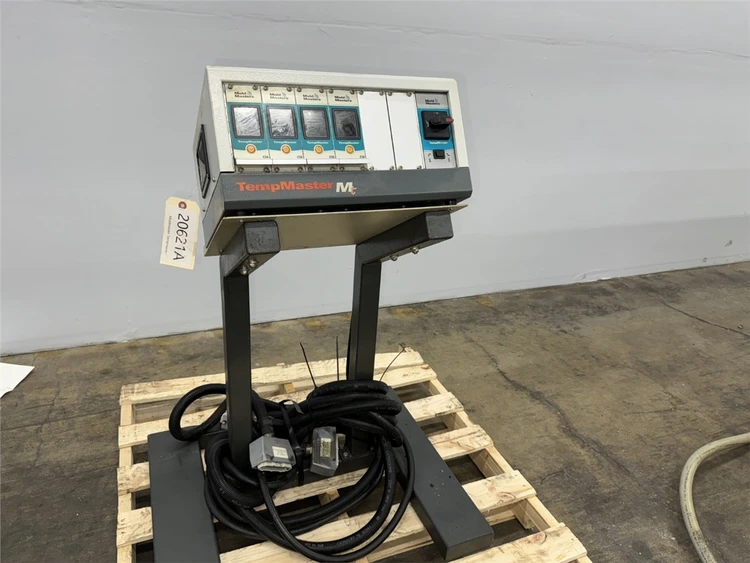 Used MOLDMASTERS _UNKNOWN_ Temperature Controls Illinois US | Arlington Machinery #876195