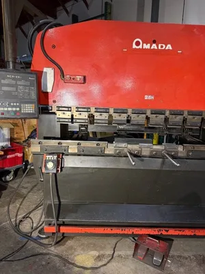 USED 1991 AMADA RG 100S