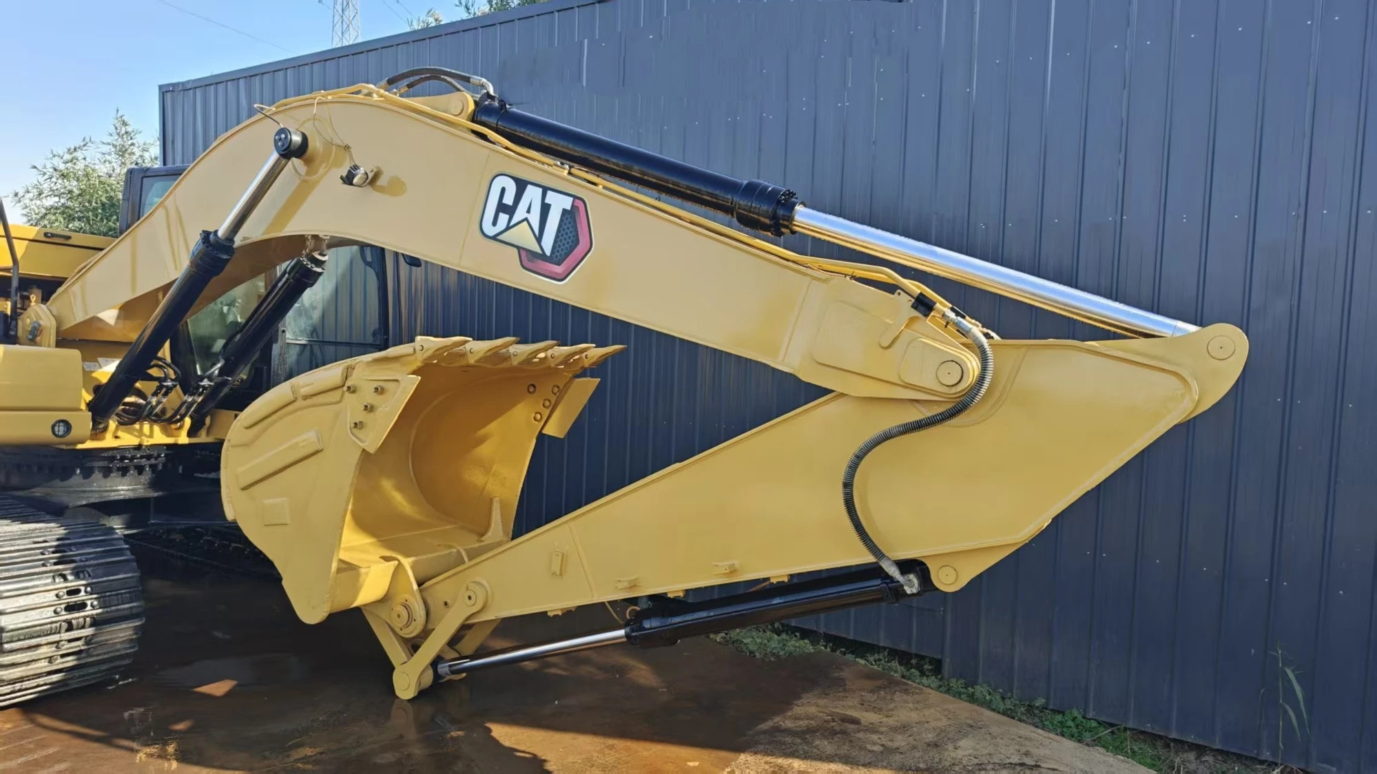 Used 2021 CATERPILLAR 323 Excavators Florida US | US Global Heavy Equipment Solutions #1411698