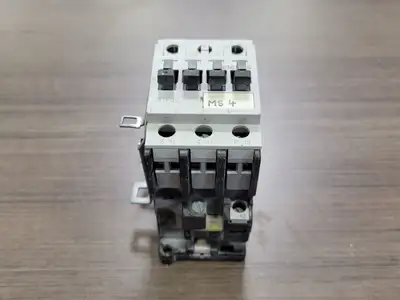 USED SIEMENS 3TF211-0A